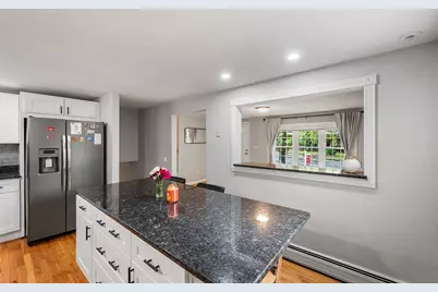 95 Baldwin Rd, Billerica, MA 01821 - Photo 9