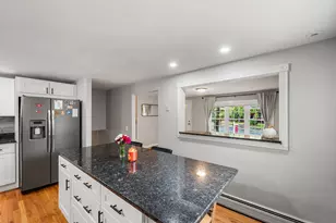 95 Baldwin Rd, Billerica, MA 01821 - Photo 9
