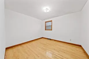 9 Vine St, Randolph, MA 02368 - Photo 17