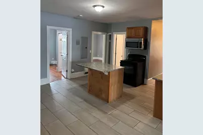 32 Nassau St #3, Chicopee, MA 01013 - Photo 3