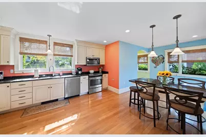 67 Summit Ave, Quincy, MA 02170 - Photo 13