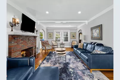732 W Roxbury Pkwy, Boston, MA 02131 - Photo 15