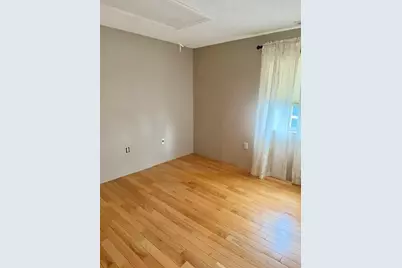 38 Walker St #10, Lowell, MA 01854 - Photo 9