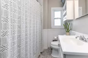 192 W Fifth St, Boston, MA 02127 - Photo 17