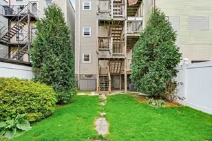 108 Bennington St, Boston, MA 02128 - Photo 23