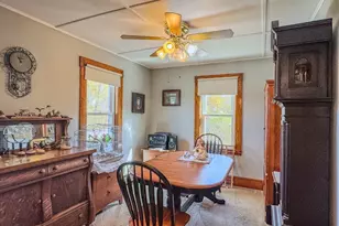 81 Maple St, Northfield, MA 01360 - Photo 9