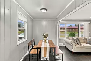1426 Roosevelt Ave, Springfield, MA 01109 - Photo 7