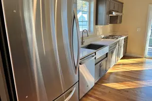 181 Crownshield Ave, Uxbridge, MA 01569 - Photo 5