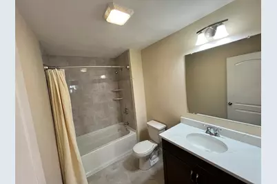 181 Crownshield Ave #C, Uxbridge, MA 01569 - Photo 21