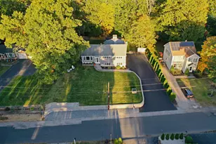 35 MacArthur Dr, Millbury, MA 01527 - Photo 5