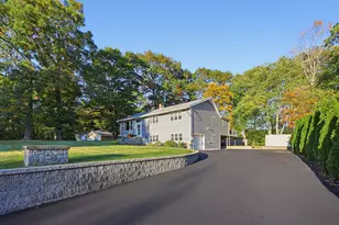 35 MacArthur Dr, Millbury, MA 01527 - Photo 27
