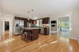 35 MacArthur Dr, Millbury, MA 01527 - Photo 9