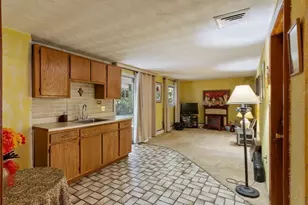 9 Randolph Rd, Stoneham, MA 02180 - Photo 27