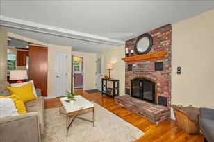 18 Fairview Dr, Southborough, MA 01772 - Photo 11