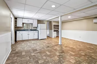 32 Winter St, Marlborough, MA 01752 - Photo 17