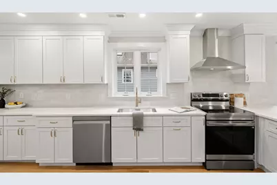 33 Pondview Road #33, Arlington, MA 02474 - Photo 15