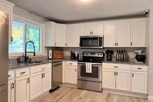 124 Sharon St, Brockton, MA 02302 - Photo 7