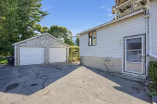 139 Union St, Weymouth, MA 02190 - Photo 3