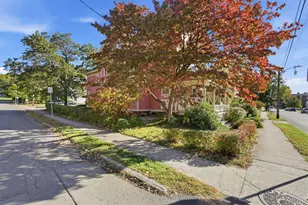 81 Franklin St, Greenfield, MA 01301 - Photo 3