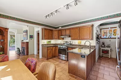 81 Franklin St, Greenfield, MA 01301 - Photo 13