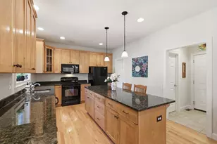 40 Winship Dr, Stoneham, MA 02180 - Photo 9