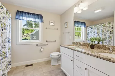 40 Winship Dr, Stoneham, MA 02180 - Photo 31