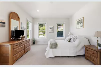 40 Winship Dr, Stoneham, MA 02180 - Photo 23
