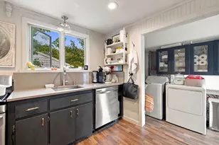 20 Fairbanks St, Wareham, MA 02571 - Photo 9