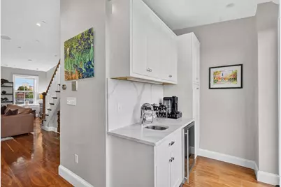 550 E Broadway #2, Boston, MA 02127 - Photo 9