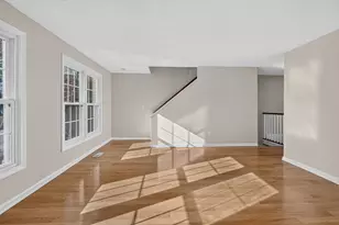 98 Heritage Dr, Tewksbury, MA 01876 - Photo 5