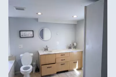 66 Laighton St #2, Boston, MA 01902 - Photo 9