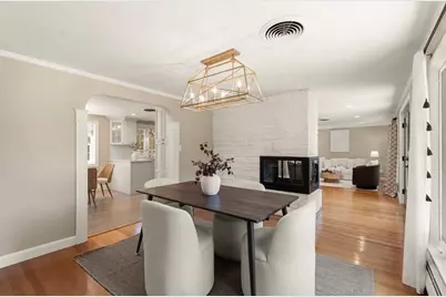 19 Longbow Rd, Lynnfield, MA 01940 - Photo 11