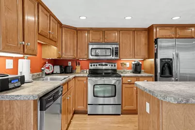 40 Sachem St, Billerica, MA 01821 - Photo 13