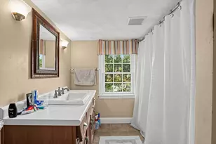 40 Sachem St, Billerica, MA 01821 - Photo 21