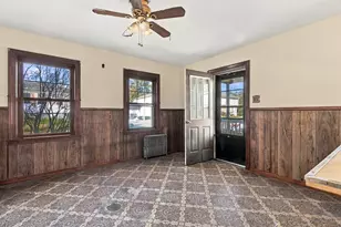 149 Lake St, Webster, MA 01570 - Photo 9