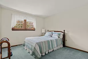 5 Bamberg Dr, Woburn, MA 01801 - Photo 19