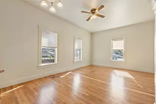 104 10th, Lowell, MA 01850 - Photo 5