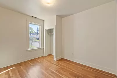 104 Tenth #1R, Lowell, MA 01850 - Photo 13