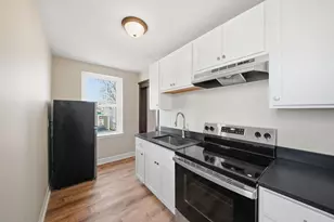 41 Richardson Ave, Wakefield, MA 01880 - Photo 7