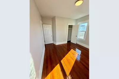25 Adams St, New Bedford, MA 02746 - Photo 13
