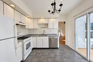 292 Bunker Hill St, Boston, MA 02129 - Photo 7