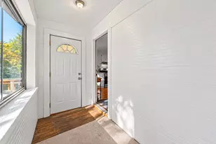 48 Beverly Rd, Worcester, MA 01605 - Photo 27