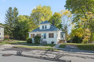 48 Beverly Rd, Worcester, MA 01605 - Photo 3