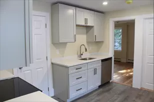 78 Endicott St, Peabody, MA 01960 - Photo 3