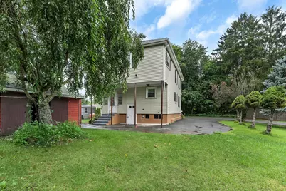 2 Clarendon St, Taunton, MA 02780 - Photo 9