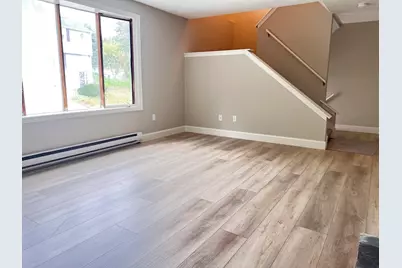 1 Village Grn #1, Millbury, MA 01527 - Photo 3