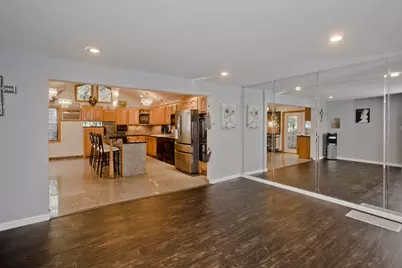 688 S West St, Agawam, MA 01030 - Photo 5