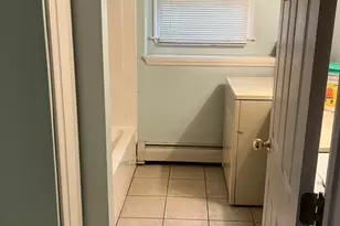 5 Clinton St, Wilmington, MA 01887 - Photo 9