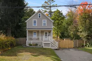 89 Green St, Wakefield, MA 01880 - Photo 1
