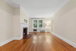 315 Tappan, Brookline, MA 02445 - Photo 3